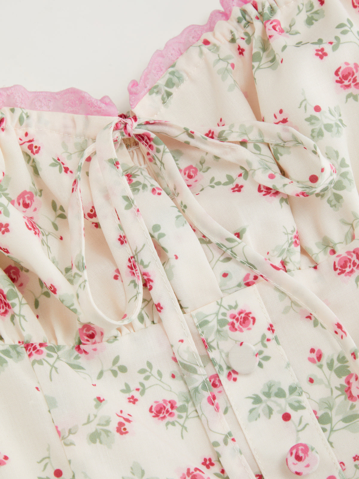 Vestido midi floral de mezcla de algodón con cuello cuadrado, lazada y fruncido - Rosa