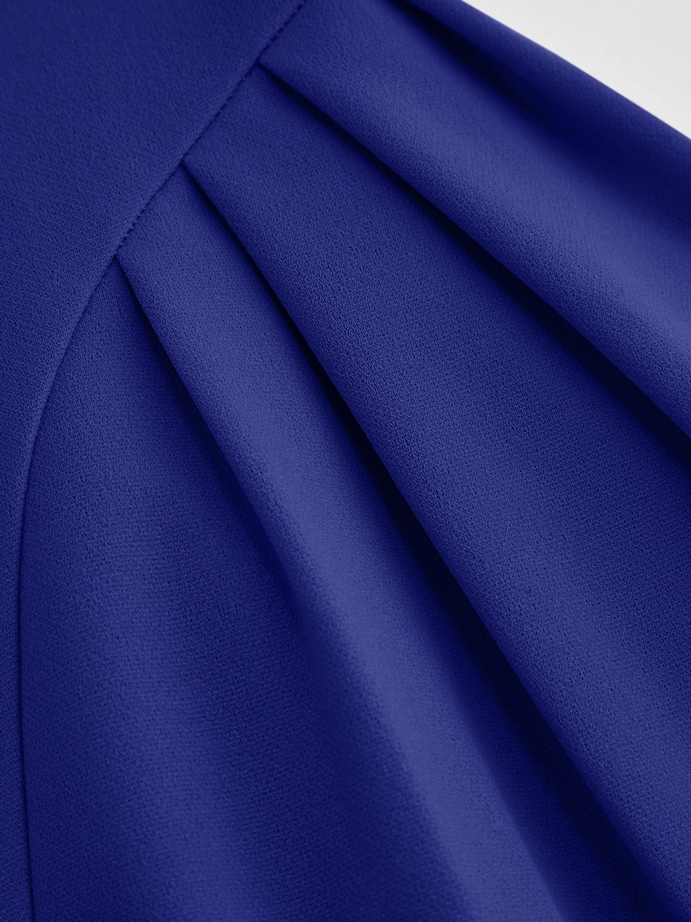 Vestido midi liso de tejido con cuello cuadrado