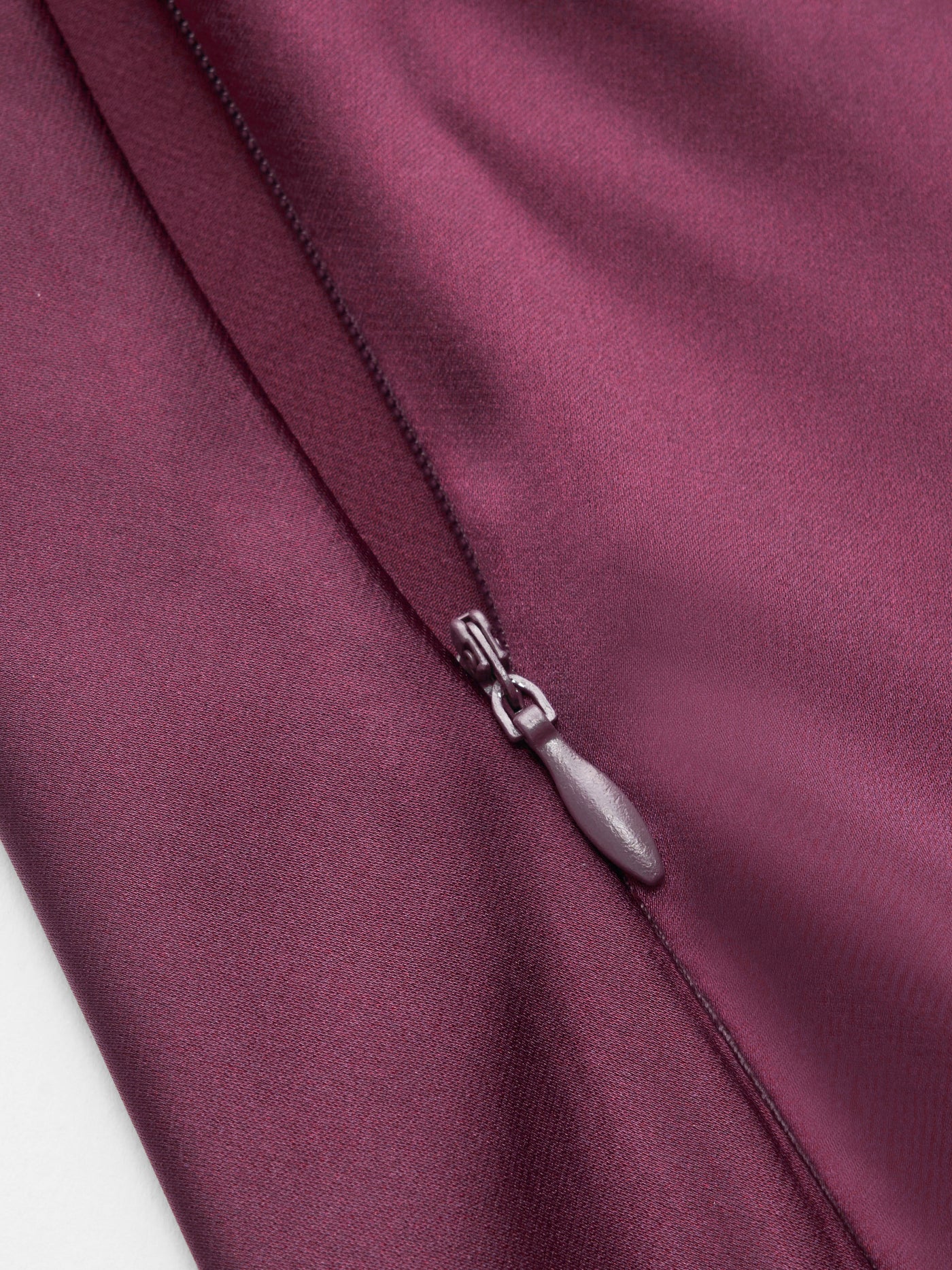 Vestido maxi satinado halter con espalda descubierta - Burdeos - imagen 4