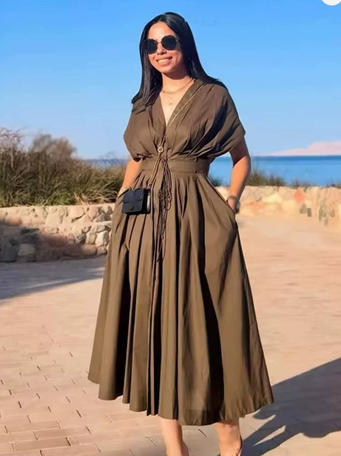 Vestido casual liso con escote en V y cintura ajustada - Marrón - imagen 5
